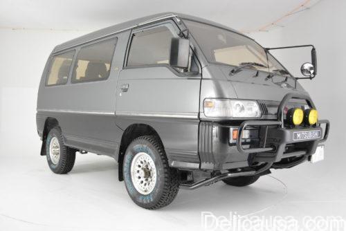 1991 Mitsubishi Delica Exceed, image 1