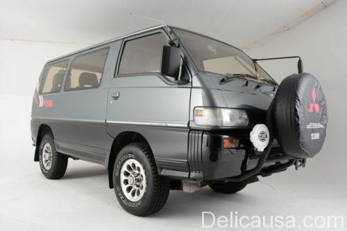 1991 Mitsubishi Delica Exceed, image 1