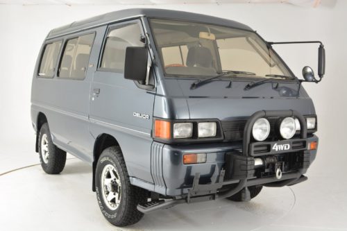 1990 Mitsubishi Delica Exeed Crystal Lite 5 speed, image 1